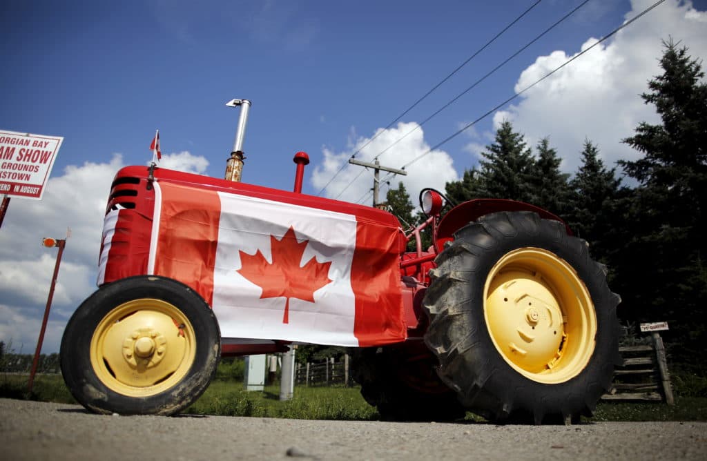 U.S. ban on $1 billion in Canadian imports takes effect