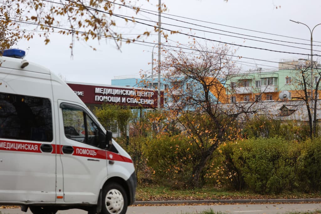 Russian Lab Worker Dies of Unknown Pneumonia; International Scrutiny Intensifies