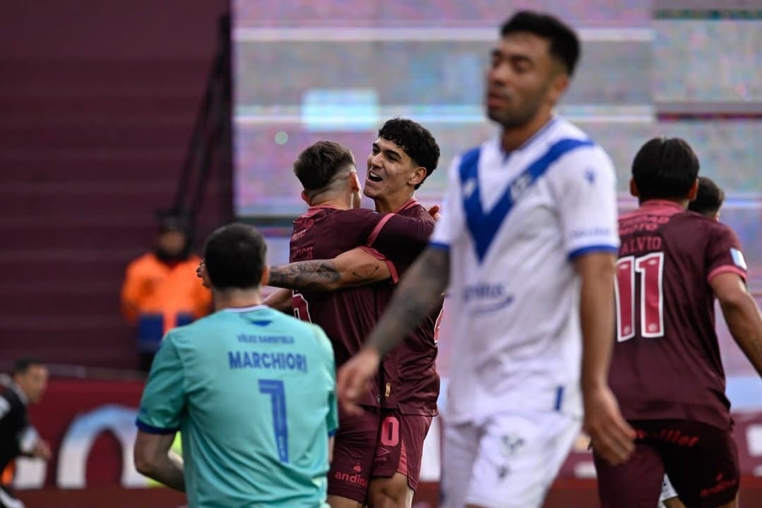 Lanús le ganó 2-0 a Vélez en La Fortaleza