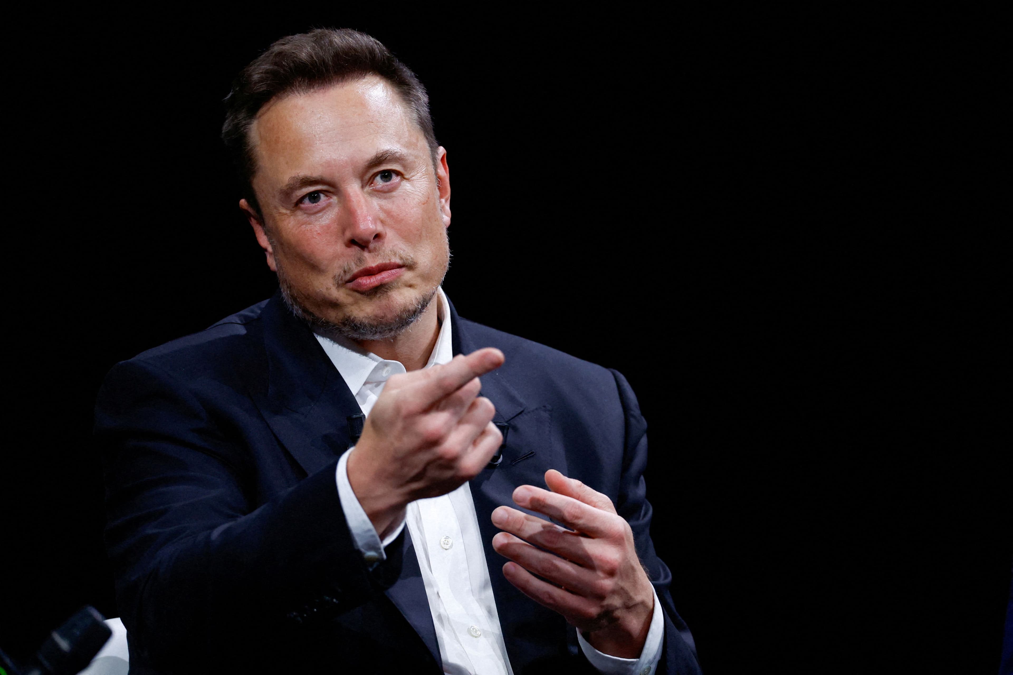 Musk pledges SpaceX share to every U.S. child