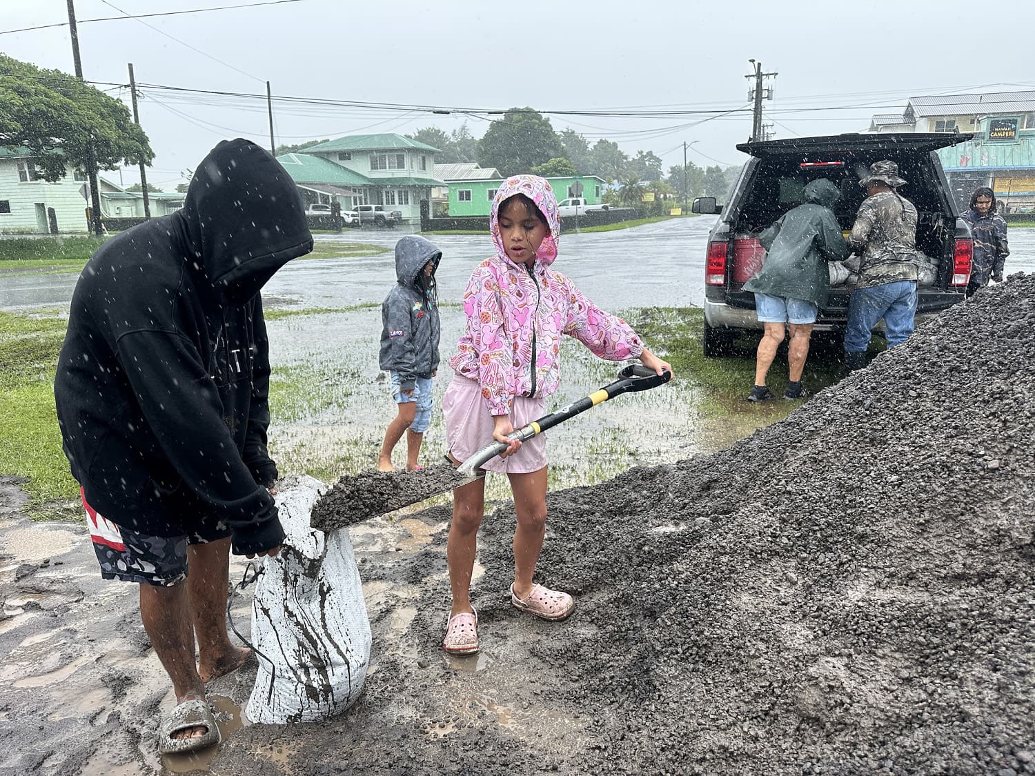 Hurricane Nolo approaches Hawaii's Big Island with major flooding threat