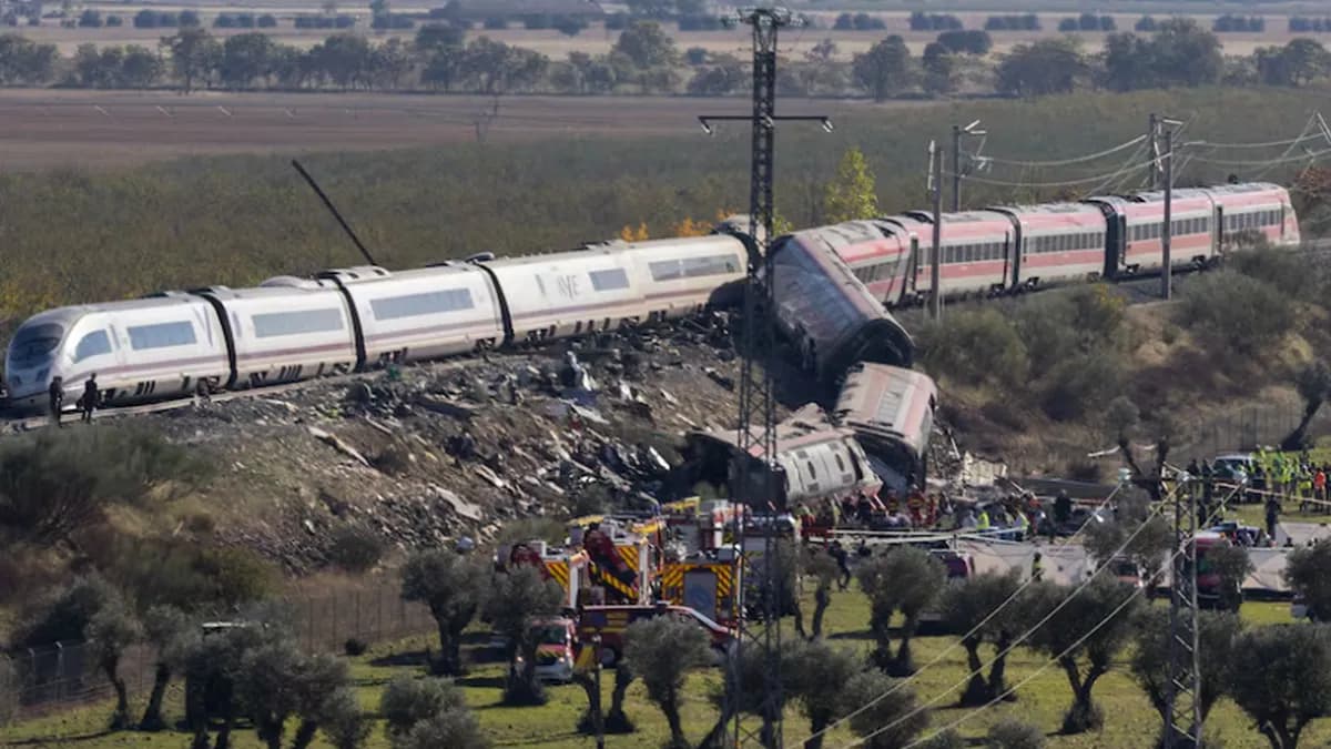 Choque de trenes en España: 69 muertos, hallado argentino desaparecido
