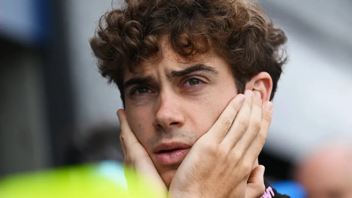 Colapinto sancionado por choque múltiple en GP de Azerbaiyán