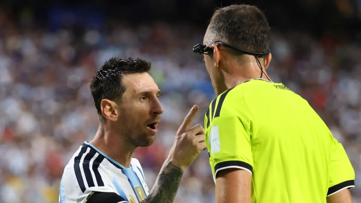 Messi llega a Argentina para su despedida con la Selección el 6 de octubre
