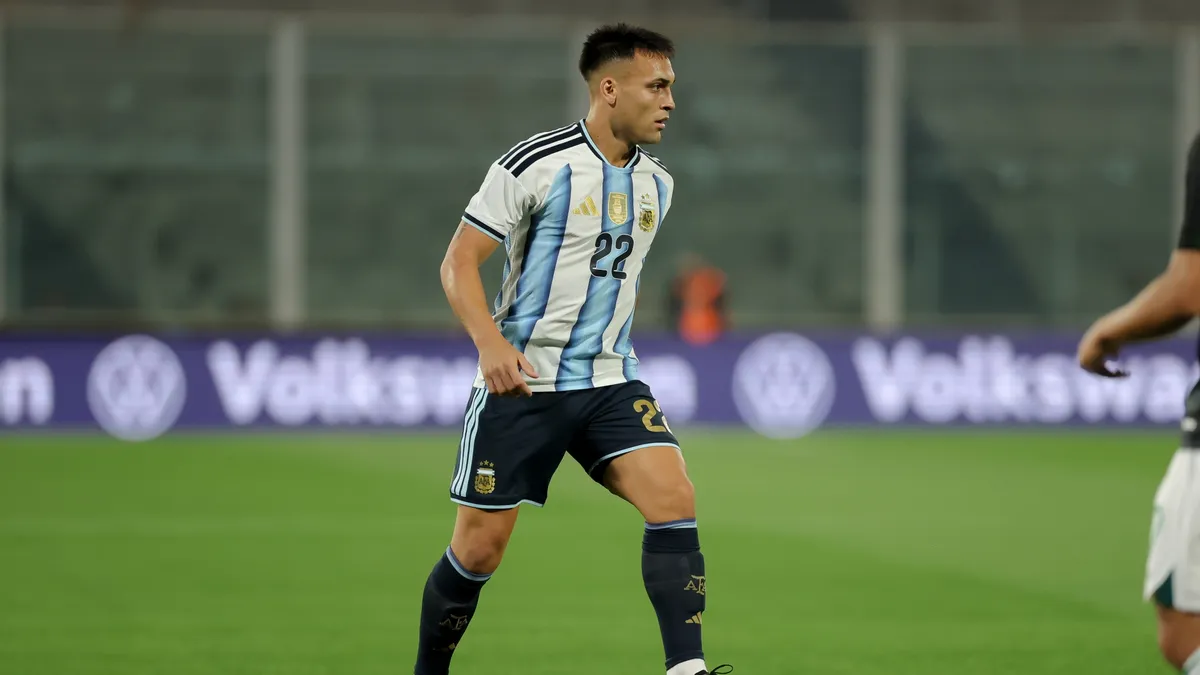 Scaloni confirma renovación con AFA y desmiente interés de River