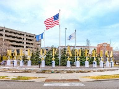 FBI Arrests 18-Year-Old for Alleged ISIS-Inspired Mall of America Attack Plot