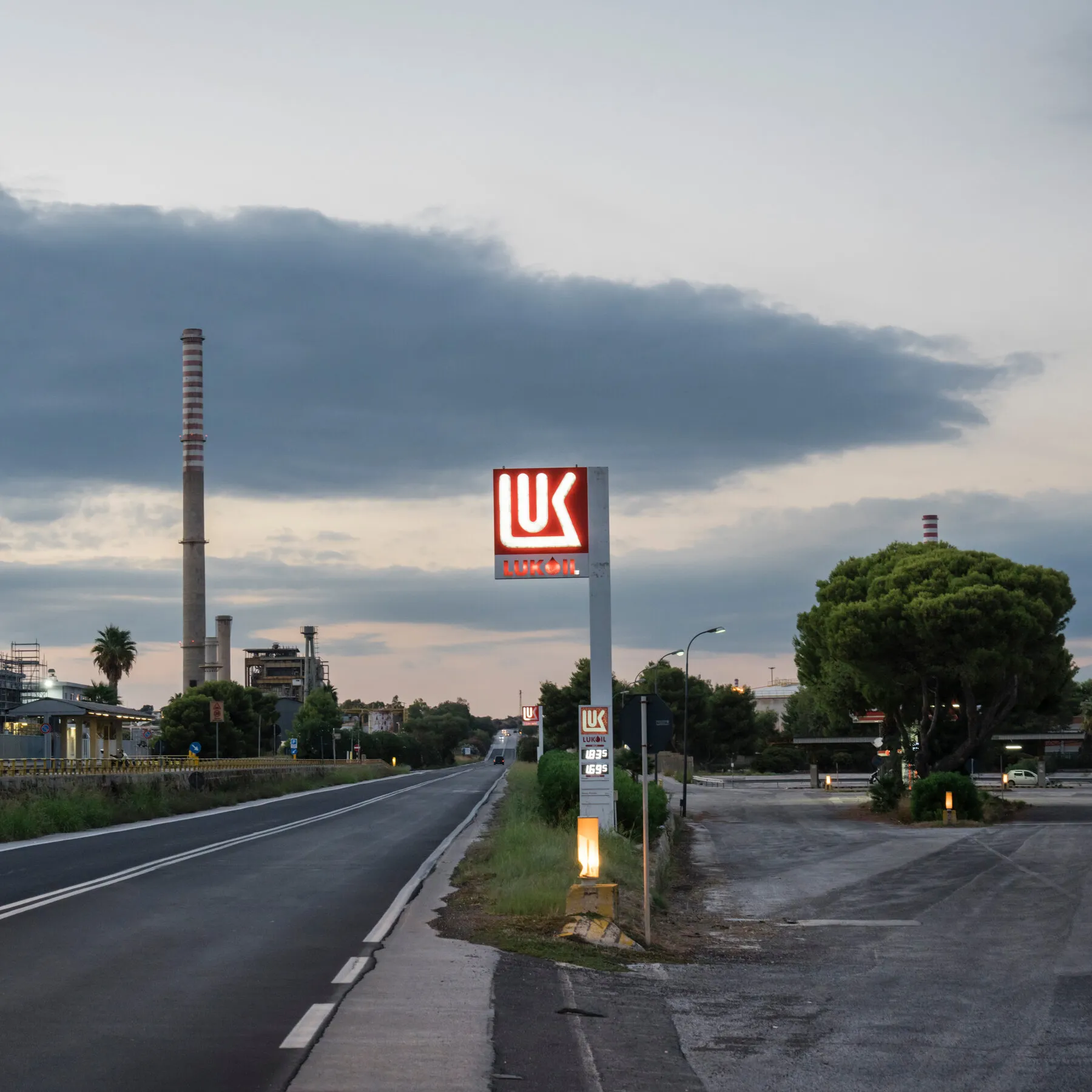 U.S.-Russia Ukraine Talks Include Multibillion-Dollar Oil Deal